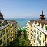 Apartament Coastal With Sea View In Elenite, 40m² + Pool *