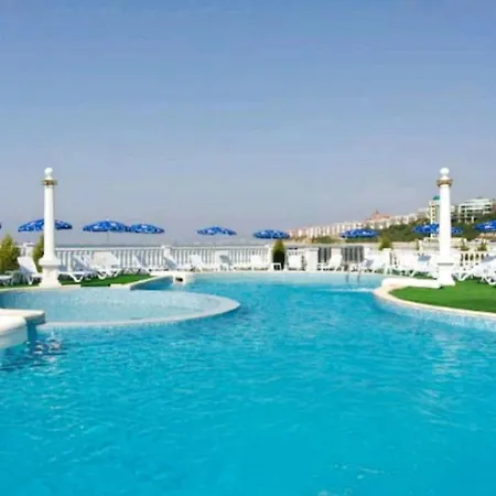 Coastal With Sea View In Elenite, 40m² + Pool Apartment