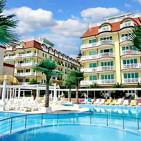 Апартаменты Coastal With Sea View In Elenite, 40m² + Pool Елените