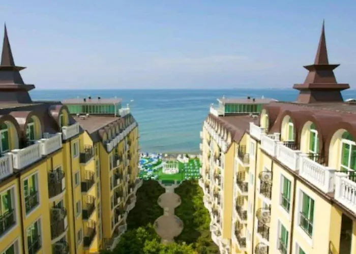 Apartment Coastal With Sea View In Elenite, 40m² + Pool *